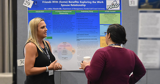 The poster session allowed Institute participants to meet each other, begin networking and discuss diverse research interests.